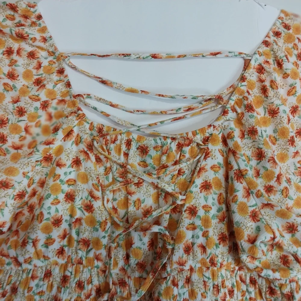 TORRID SIZE O Plus Smocked Peplum Floral Blouse - Yellow Floral Vietnam